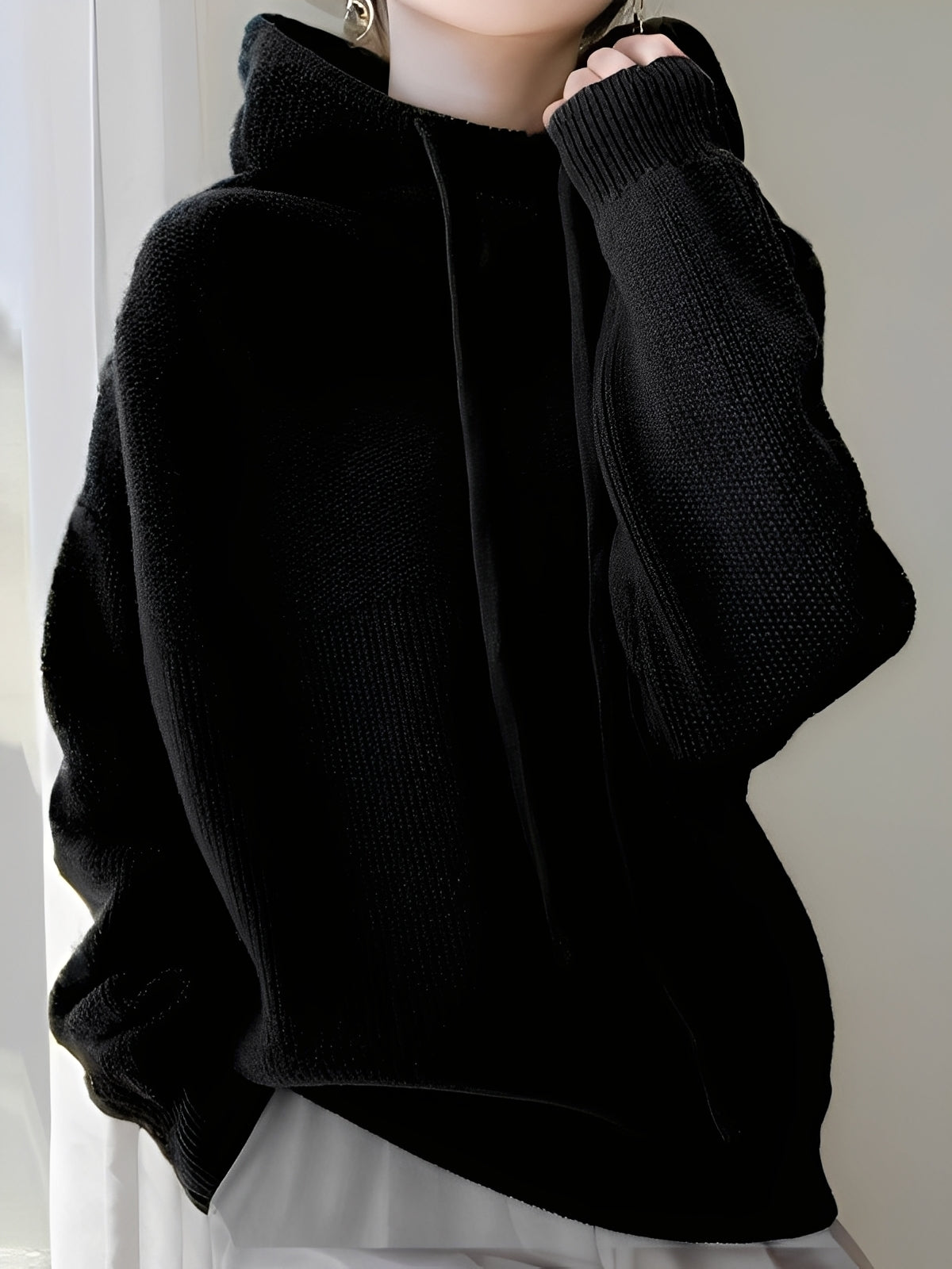 Roxane - Bequemer Damenpulli aus Wolle mit Kapuze