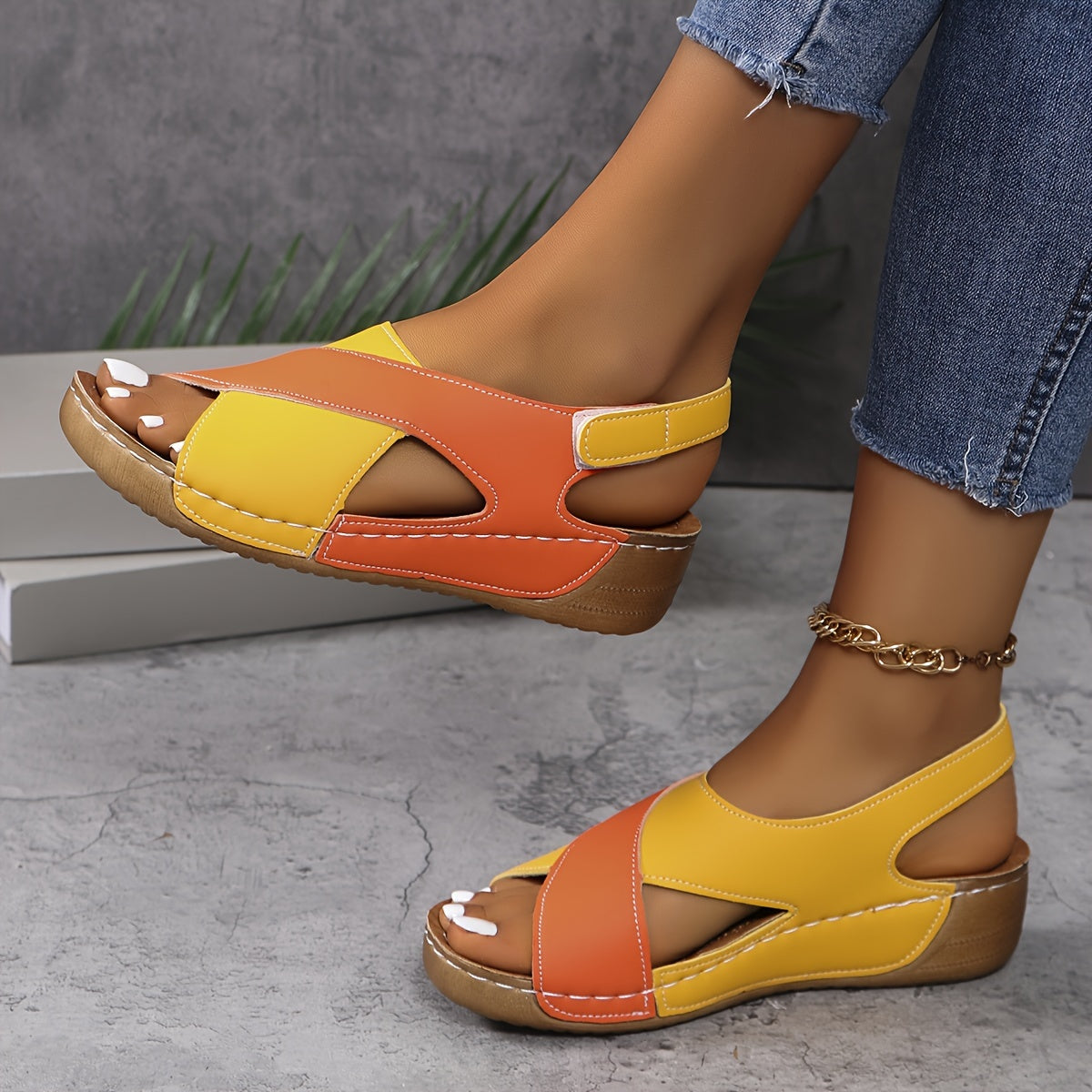 Cydney - Orthopädische Sandale mit dicker Sohle für Damen