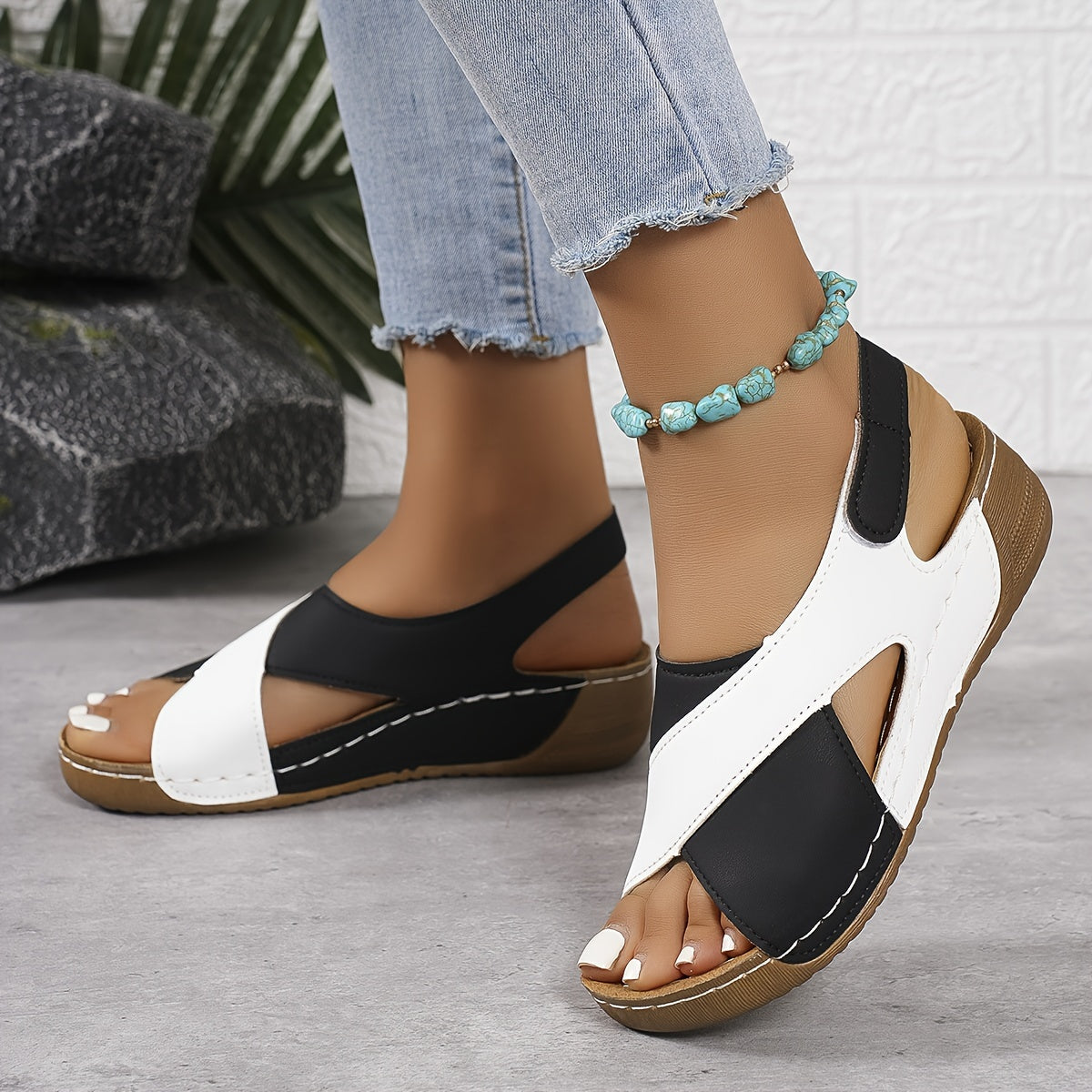 Cydney - Orthopädische Sandale mit dicker Sohle für Damen