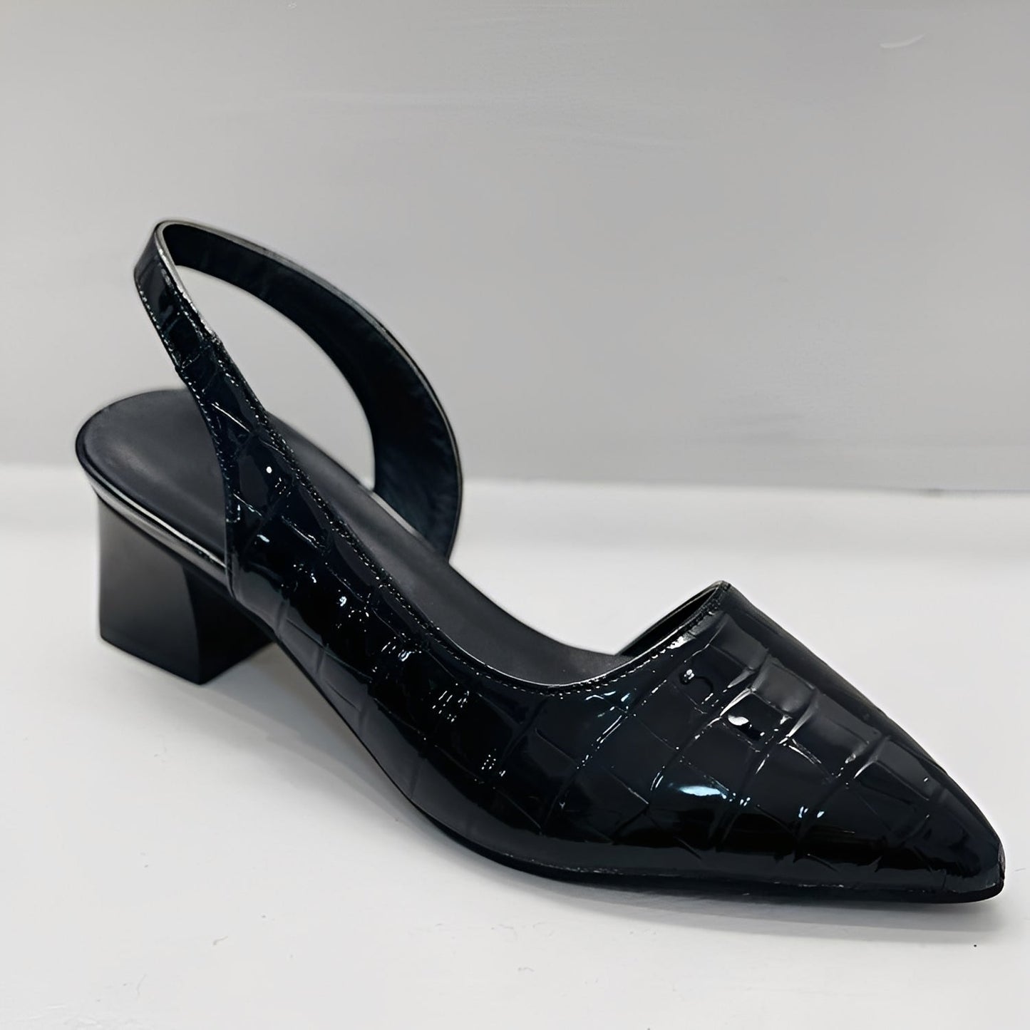 Nonie - Klassische, bequeme Damenschuhe