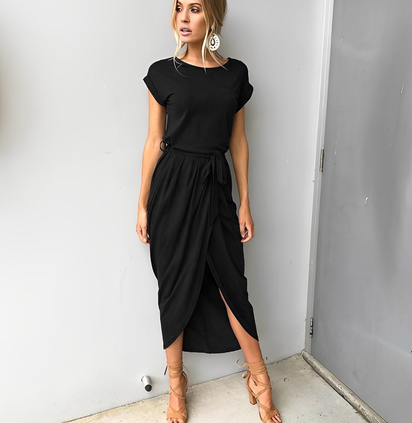 Rorie - Asymmetrisches Kleid mit umgekehrten Ärmeln für Damen