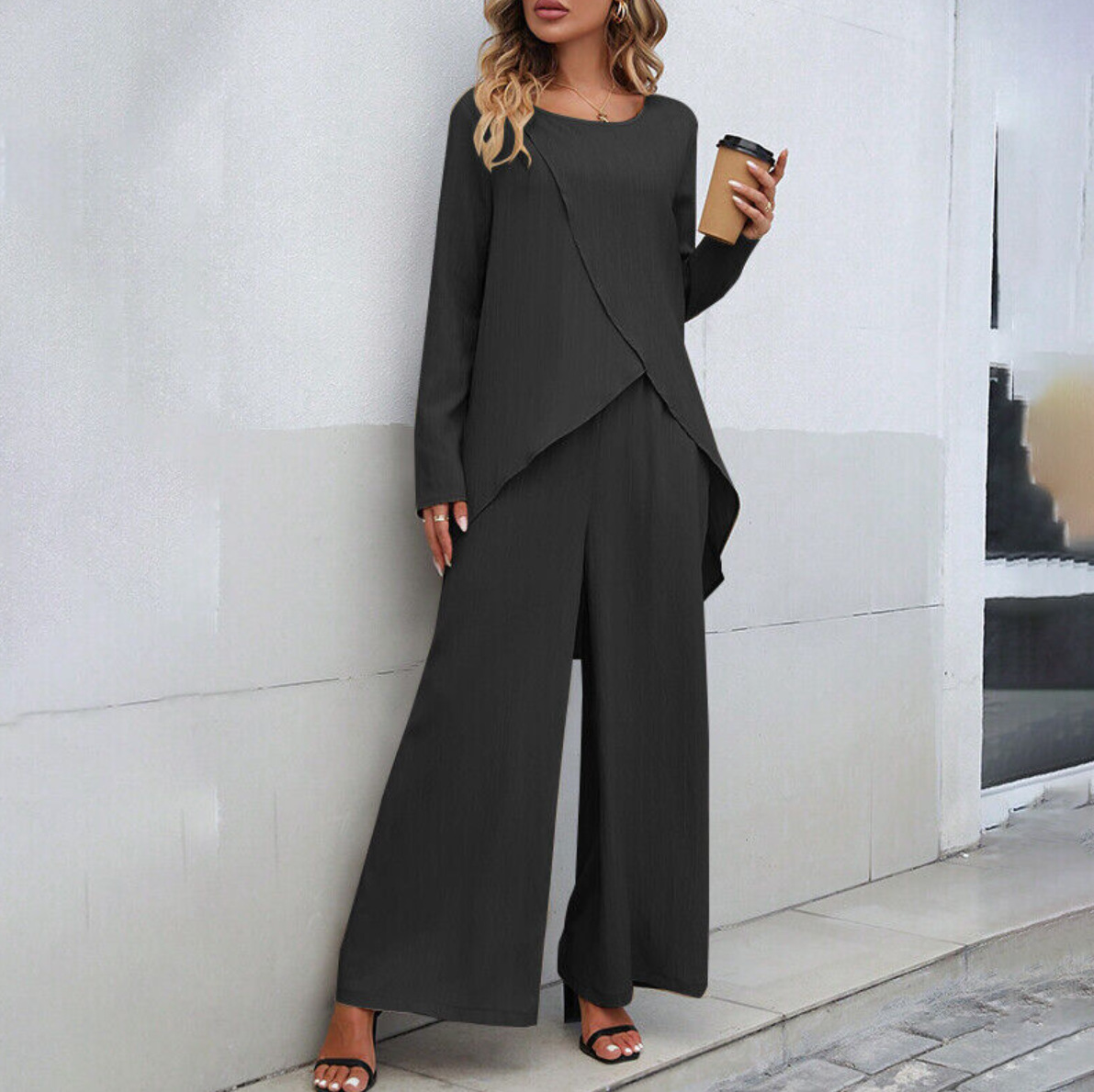 Ruth - Elegantes Set mit unregelmäßigem Saum für Damen