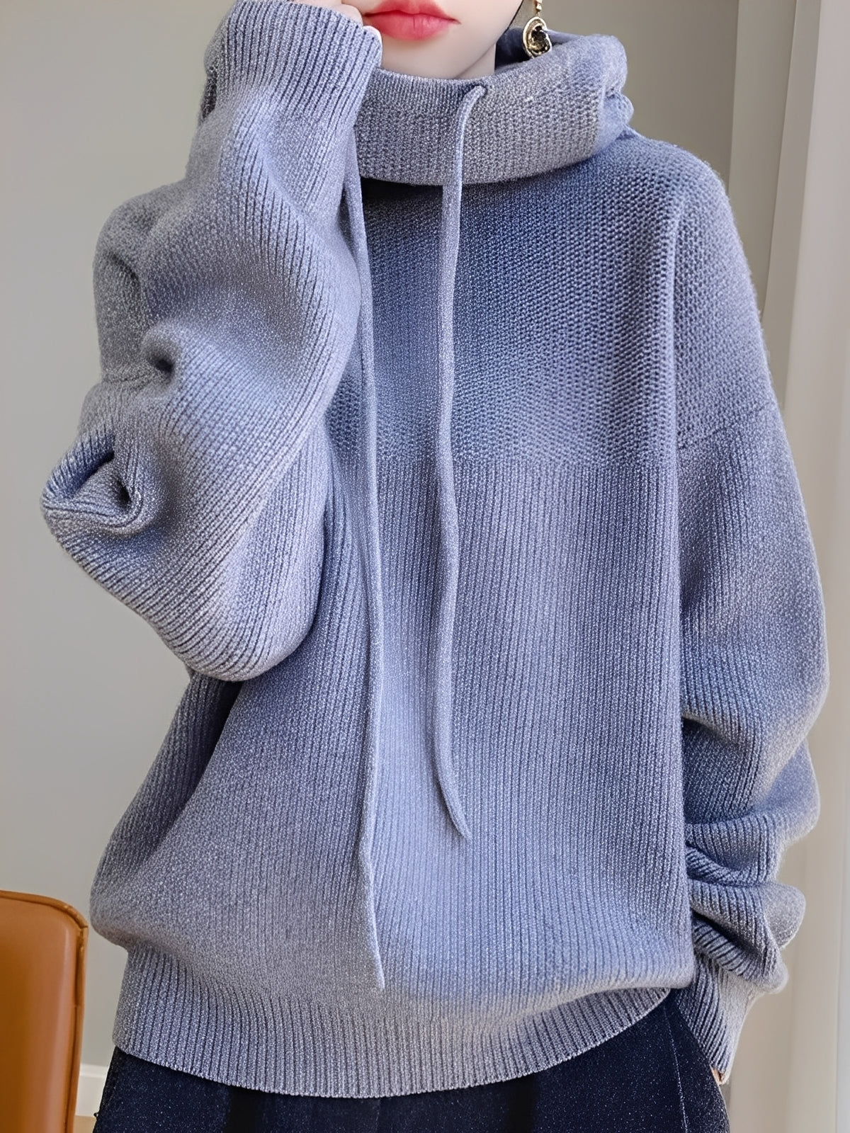 Roxane - Bequemer Damenpulli aus Wolle mit Kapuze