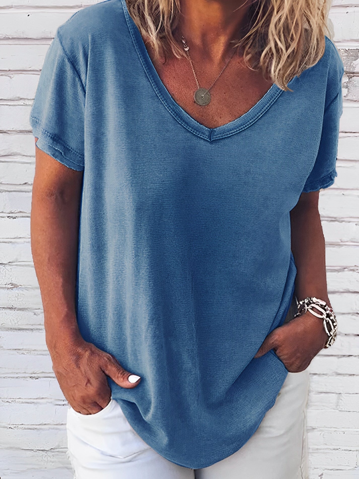 Dayna - Kurzärmeliges T-Shirt mit V-Ausschnitt für Damen