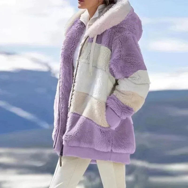Alice – Kapuzenjacke aus warmem Tweed mit Wollfutter