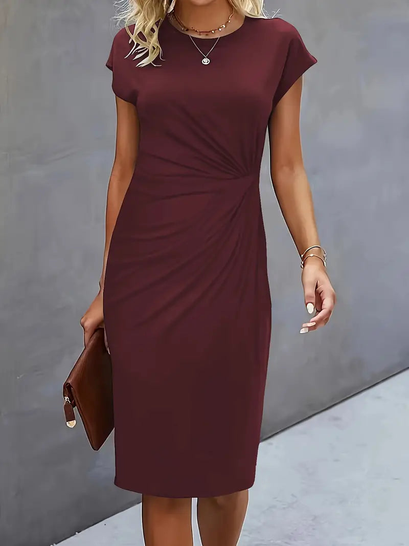 Reilly – Midikleid mit femininem Knotendetail auf der Vorderseite
