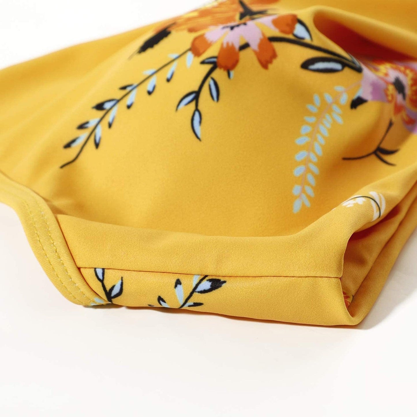 Kelda - Hoch taillierter Bikini mit Blumenmuster für Damen
