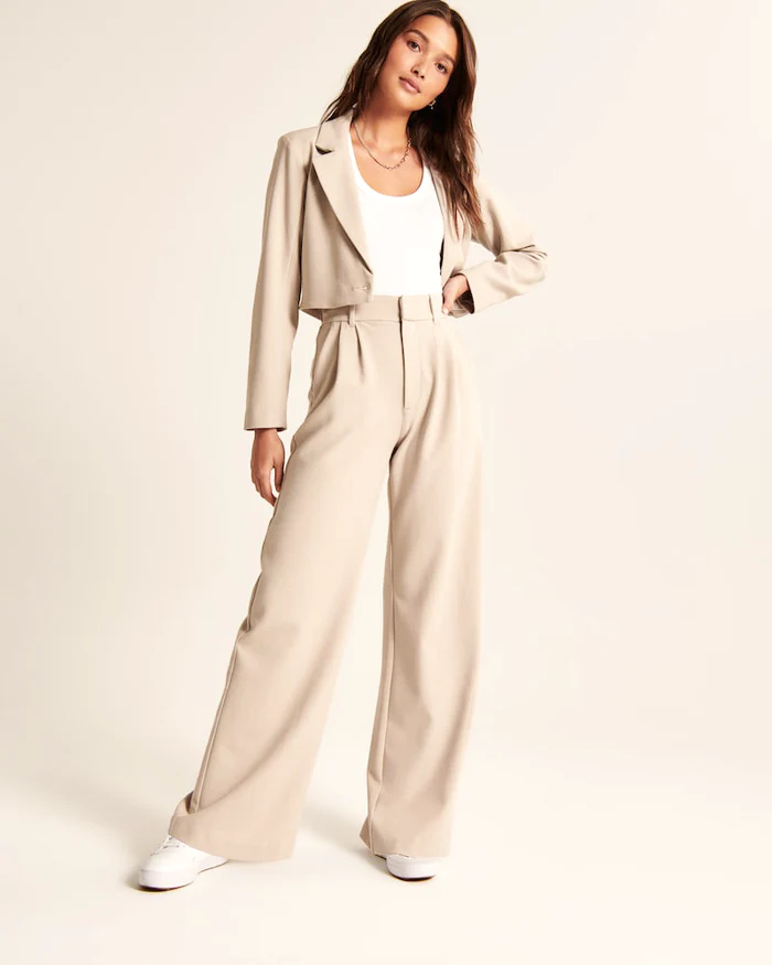 Amelia - Moderne weite Hose