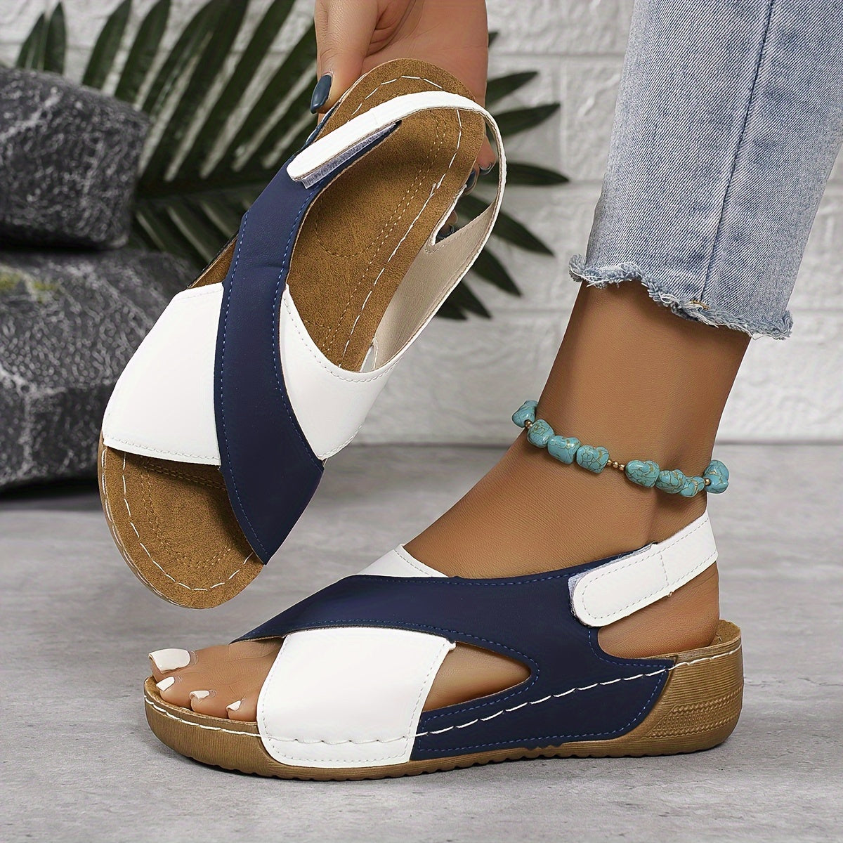 Cydney - Orthopädische Sandale mit dicker Sohle für Damen