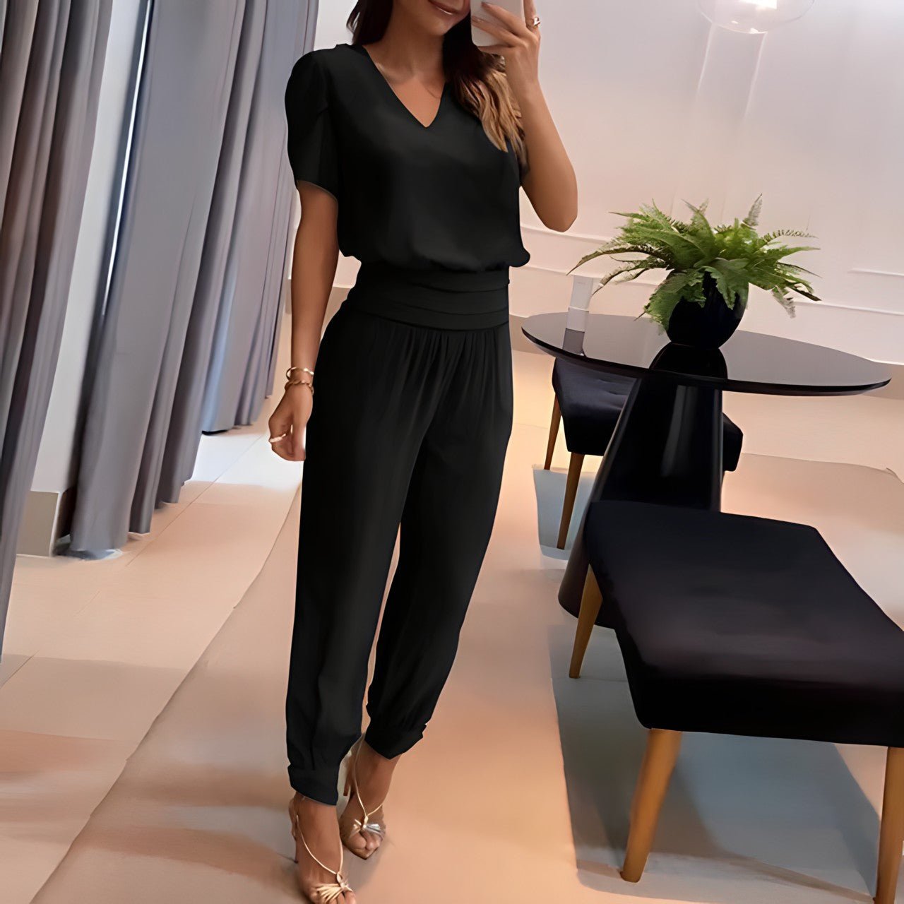 Alexandra – Outfit aus Oberteil und Hose