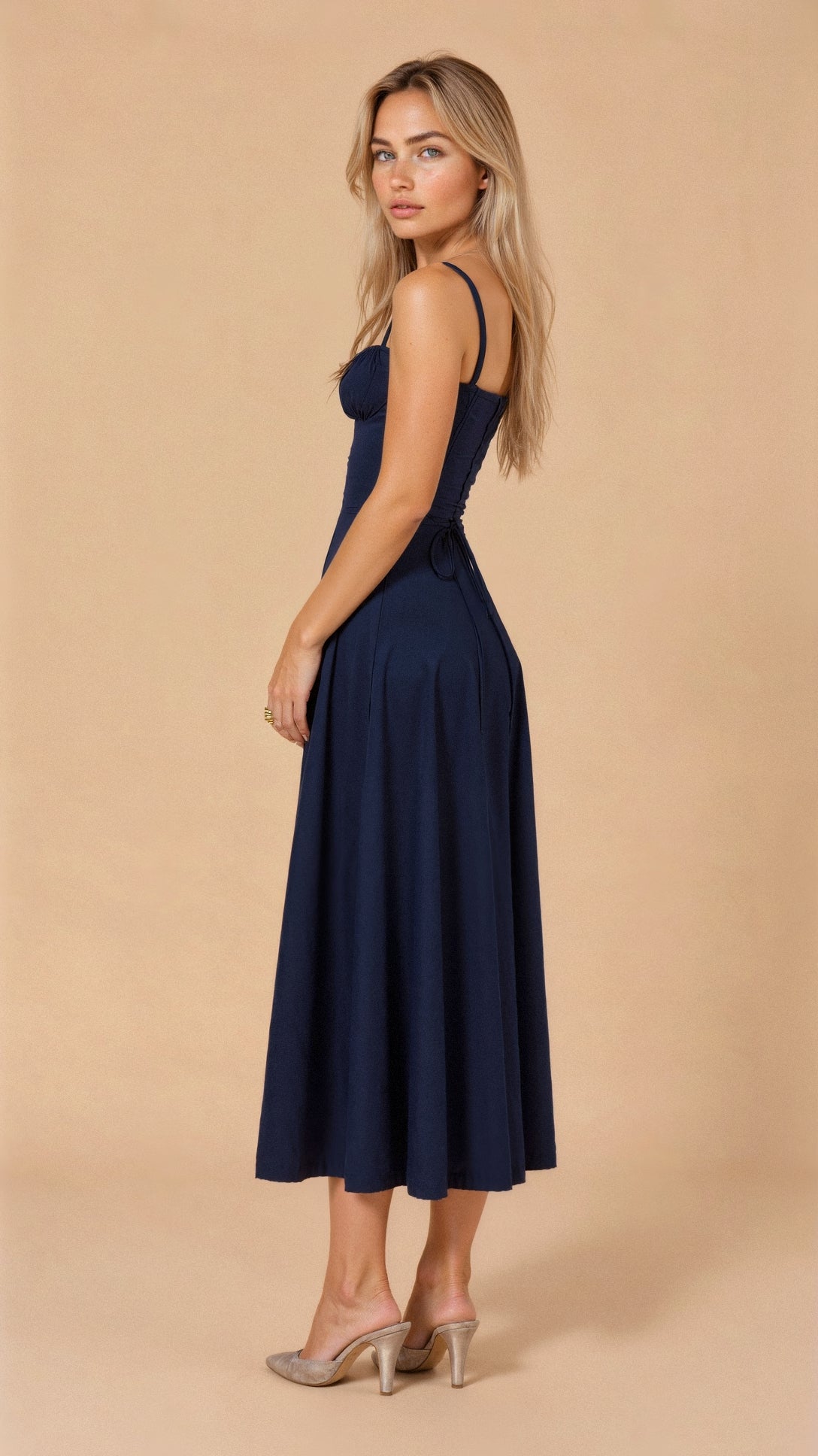Liana – Korsett-Midikleid