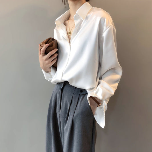 Briana - Elegante Satin-Seidenbluse mit Knöpfen für Damen