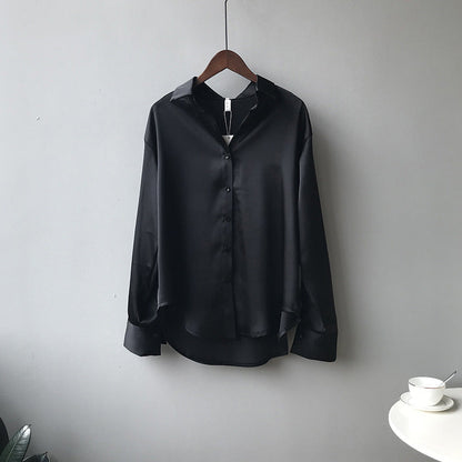 Briana - Elegante Satin-Seidenbluse mit Knöpfen für Damen