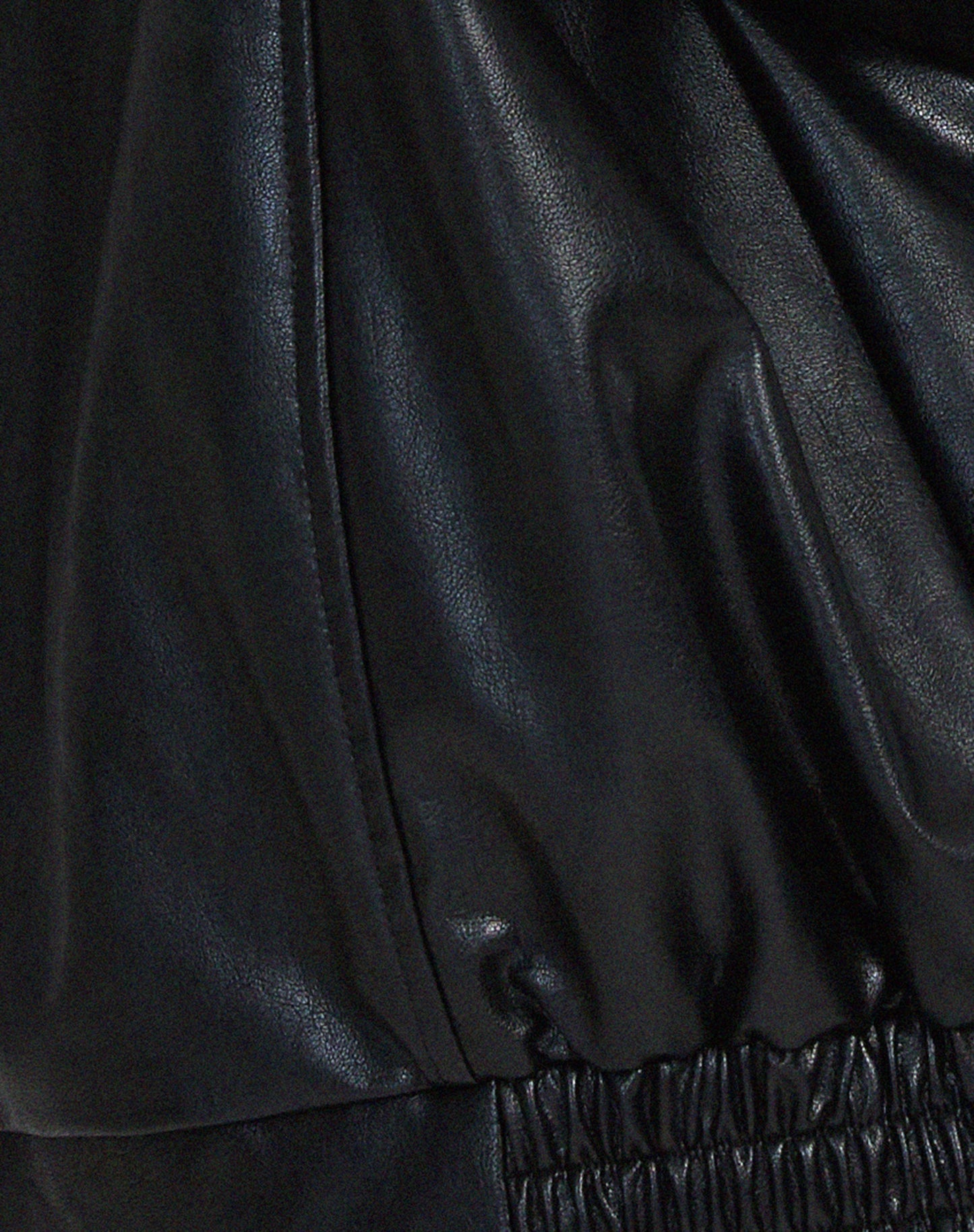 Sophia – Legere Oversize-Jacke aus Leder für den Alltag