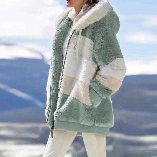 Alice – Kapuzenjacke aus warmem Tweed mit Wollfutter