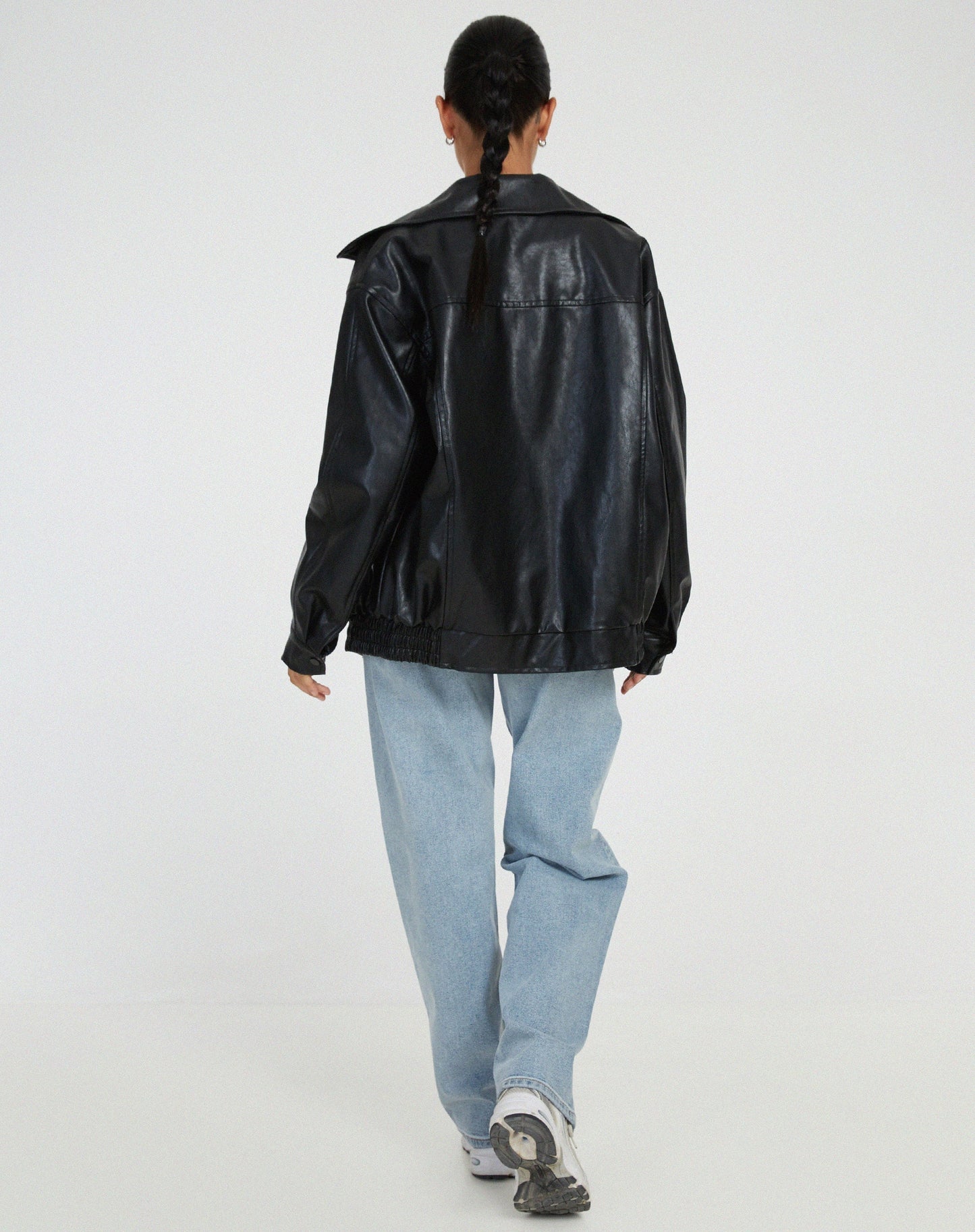 Sophia – Legere Oversize-Jacke aus Leder für den Alltag