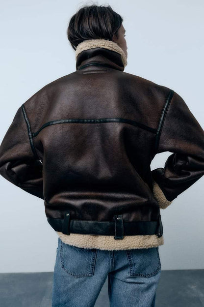 Bridget - Jacke mit Kunstleder-Revers Schick